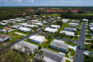 Birds eye view of mobile home and rv park